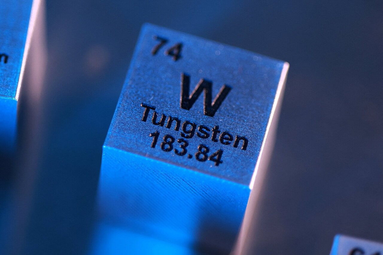 Two Japanese Chemical Companies Cease Tungsten Hexafluoride Production